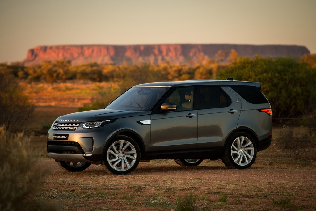 land rover discovery 7 places