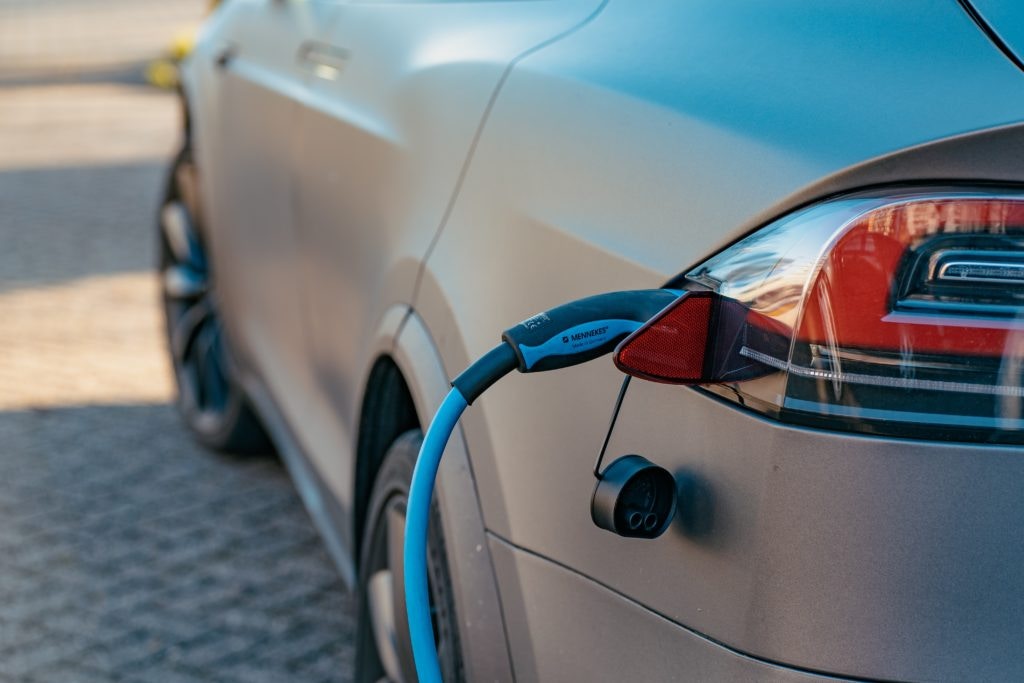 How long does it take to charge an deals electric car up