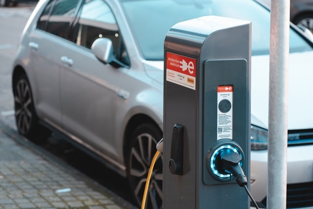 what are the government doing instead of the electric car grant?