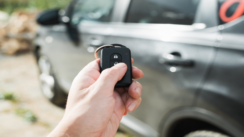 What type of immobiliser or alarm does your car have