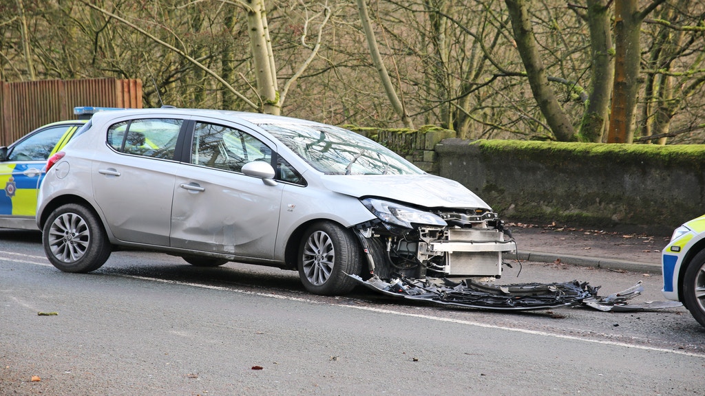 What happens if you have a car accident without an MOT?