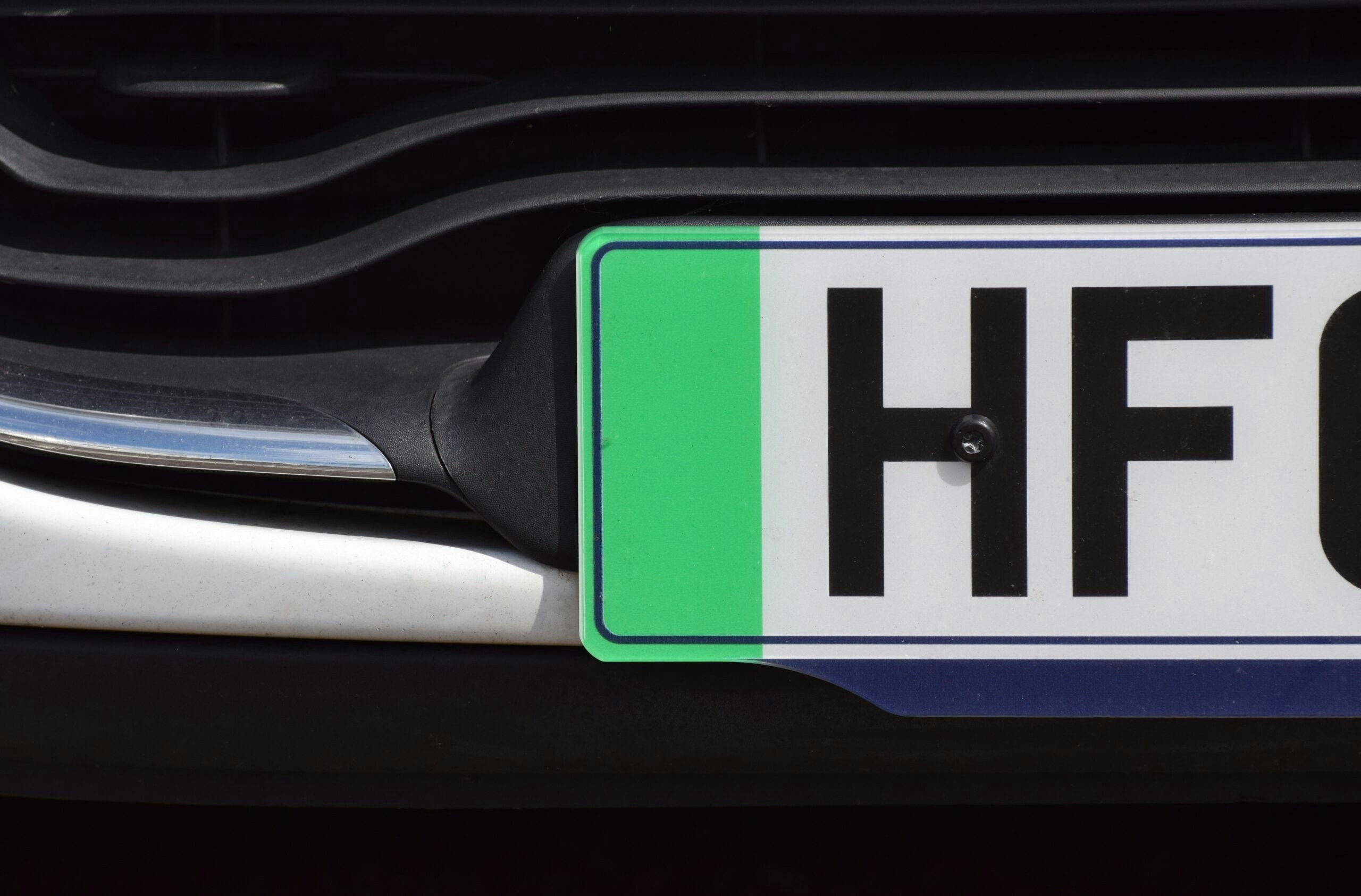 the green stripe on a number plate