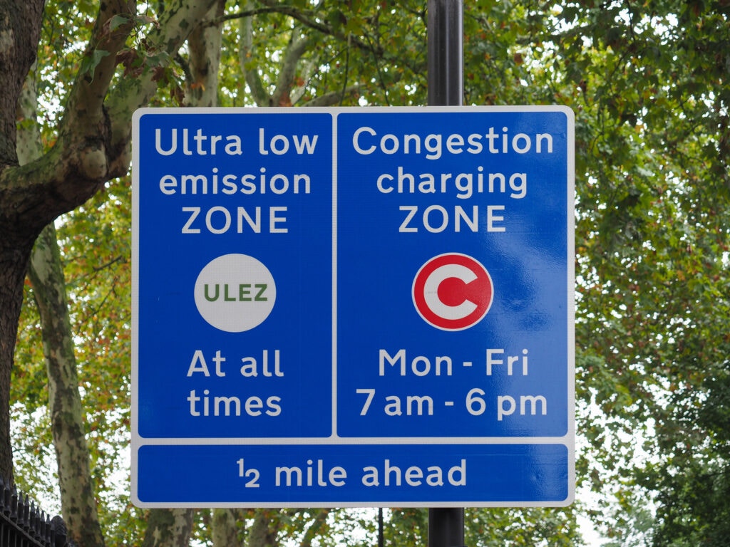 signs showing ULEZ times