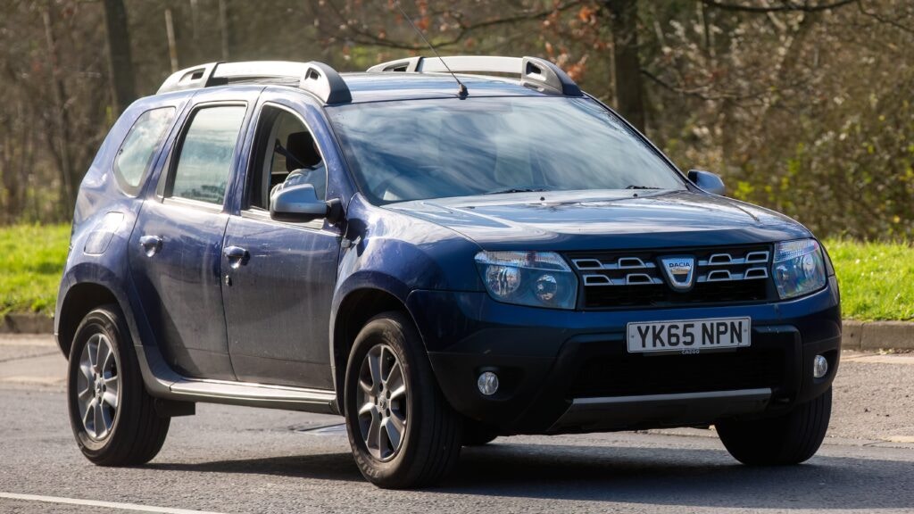 blue dacia duster