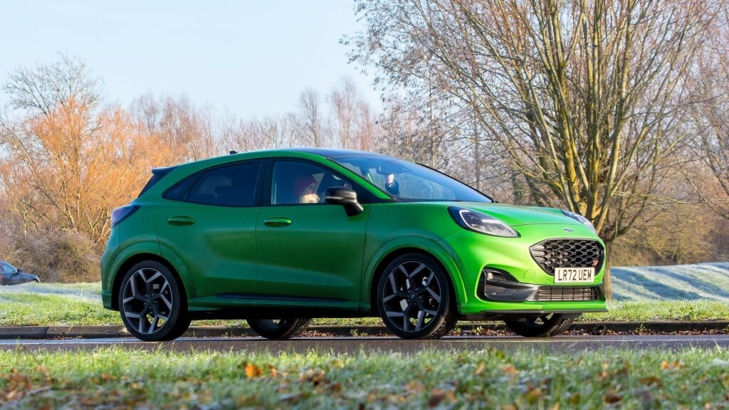 green ford kuga